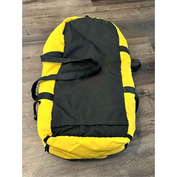 Baby bee bunting cocoon with stroller cover - Picture 4 of 8